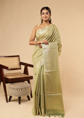 Green Kora Silk Saree With Blouse Piece