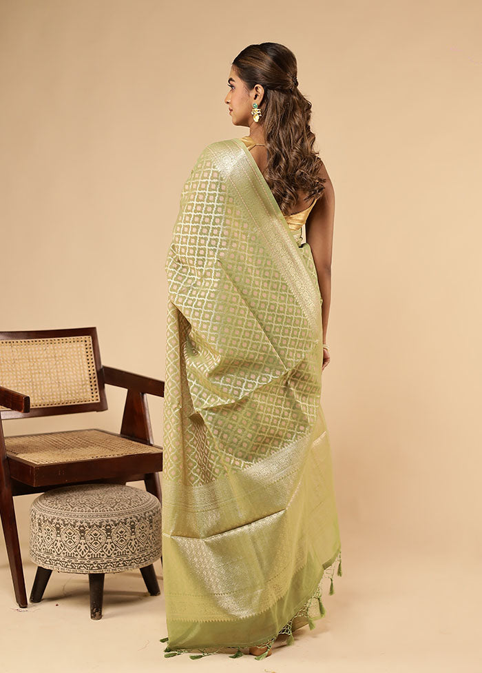 Green Kora Silk Saree With Blouse Piece