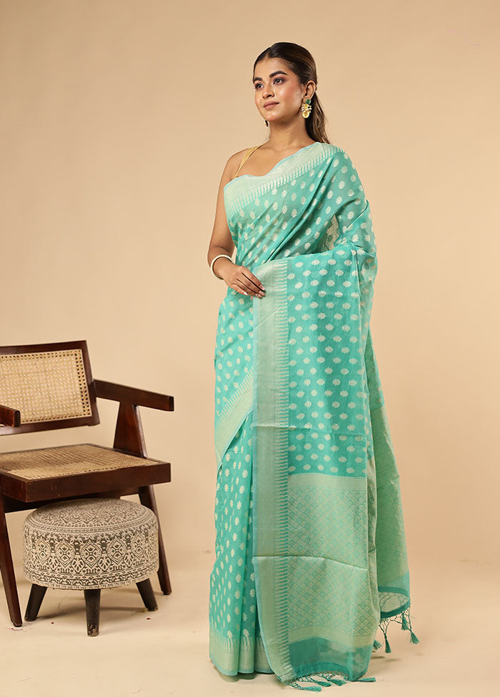 Green Kora Silk Saree With Blouse Piece