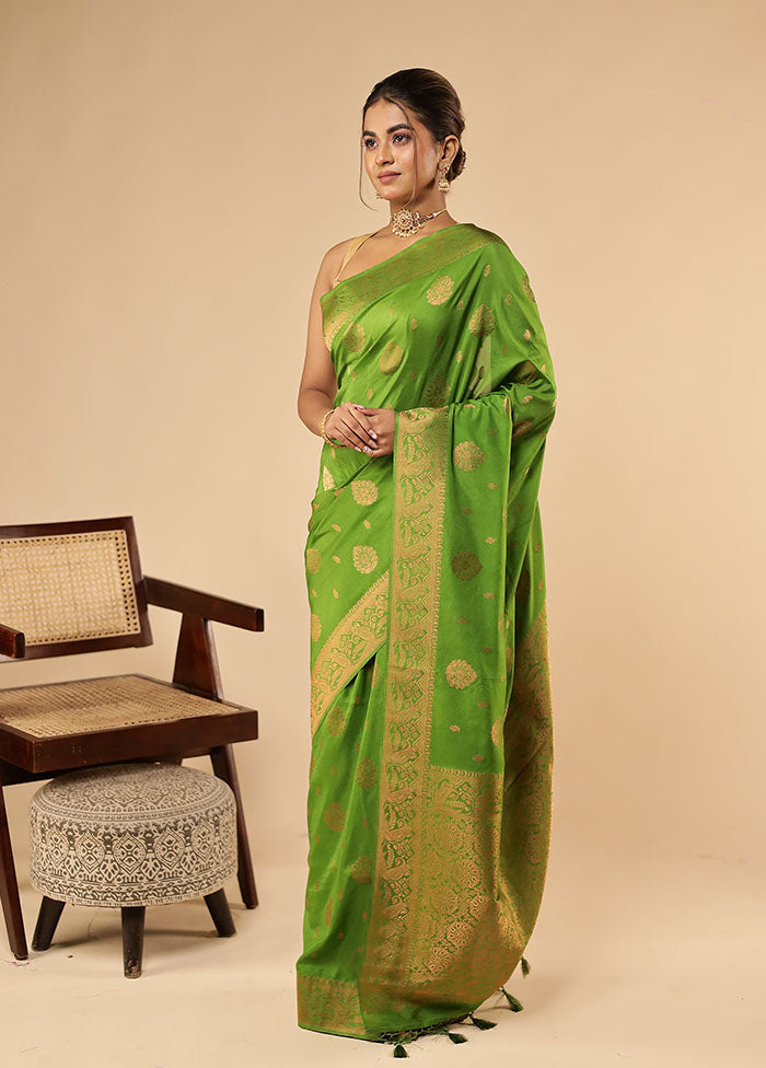 Green Dupion Silk Saree With Blouse Piece