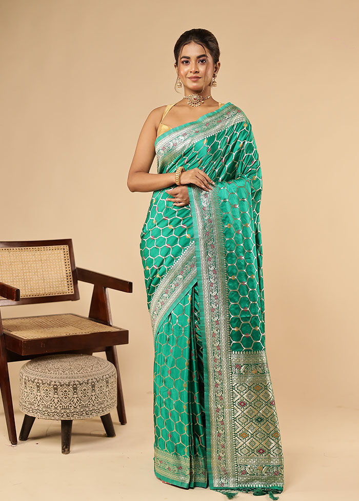Green Dupion Silk Saree With Blouse Piece