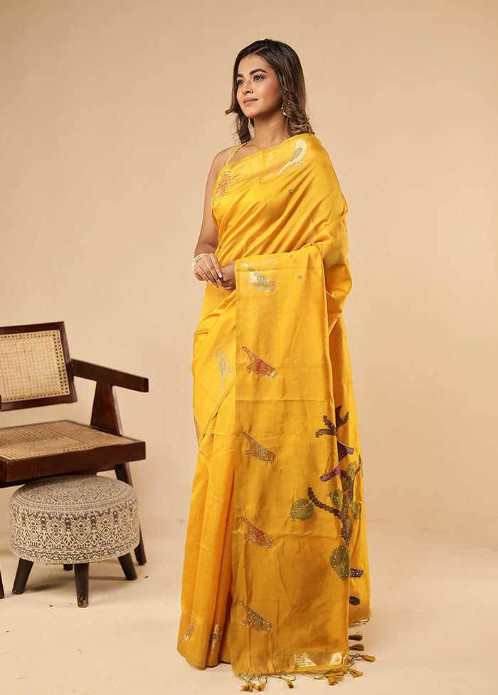 Yellow Linen Silk Saree With Blouse Piece