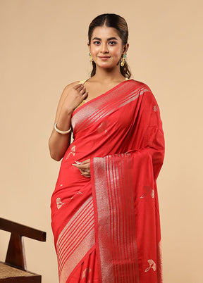 Red Dupion Silk Saree With Blouse Piece