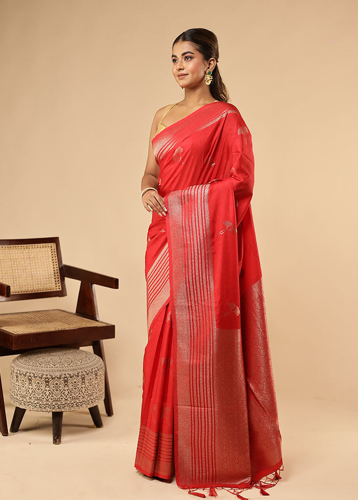 Red Dupion Silk Saree With Blouse Piece