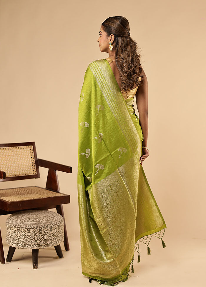 Green Dupion Silk Saree With Blouse Piece