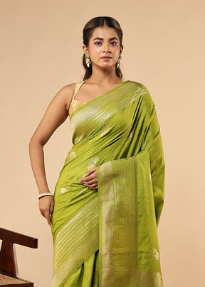 Green Dupion Silk Saree With Blouse Piece