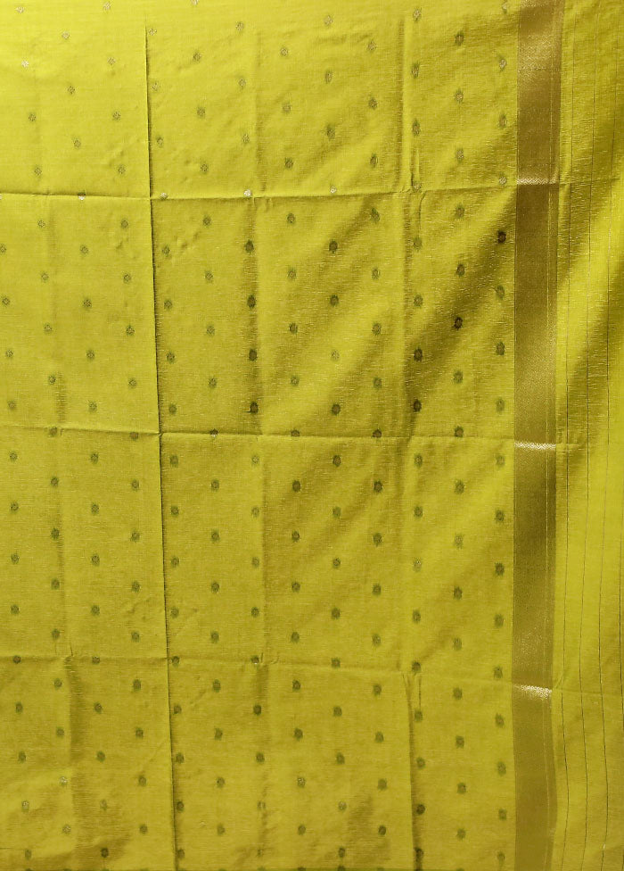 Green Dupion Silk Saree With Blouse Piece