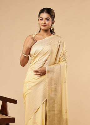 Cream Dupion Silk Saree With Blouse Piece