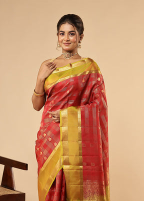 Red Handloom Kanjivaram Pure Silk Saree With Blouse Piece
