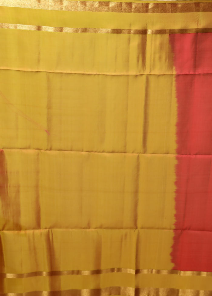 Red Handloom Kanjivaram Pure Silk Saree With Blouse Piece