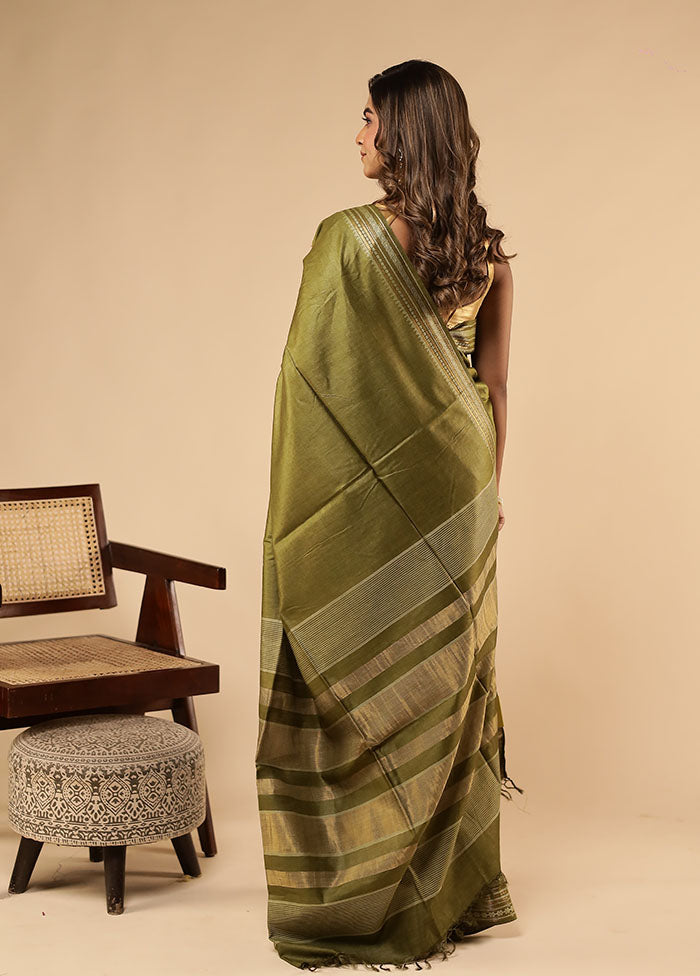 Green Handloom Tussar Pure Silk Saree With Blouse Piece