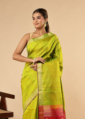 Green Handloom Kanjivaram Pure Silk Saree With Blouse Piece