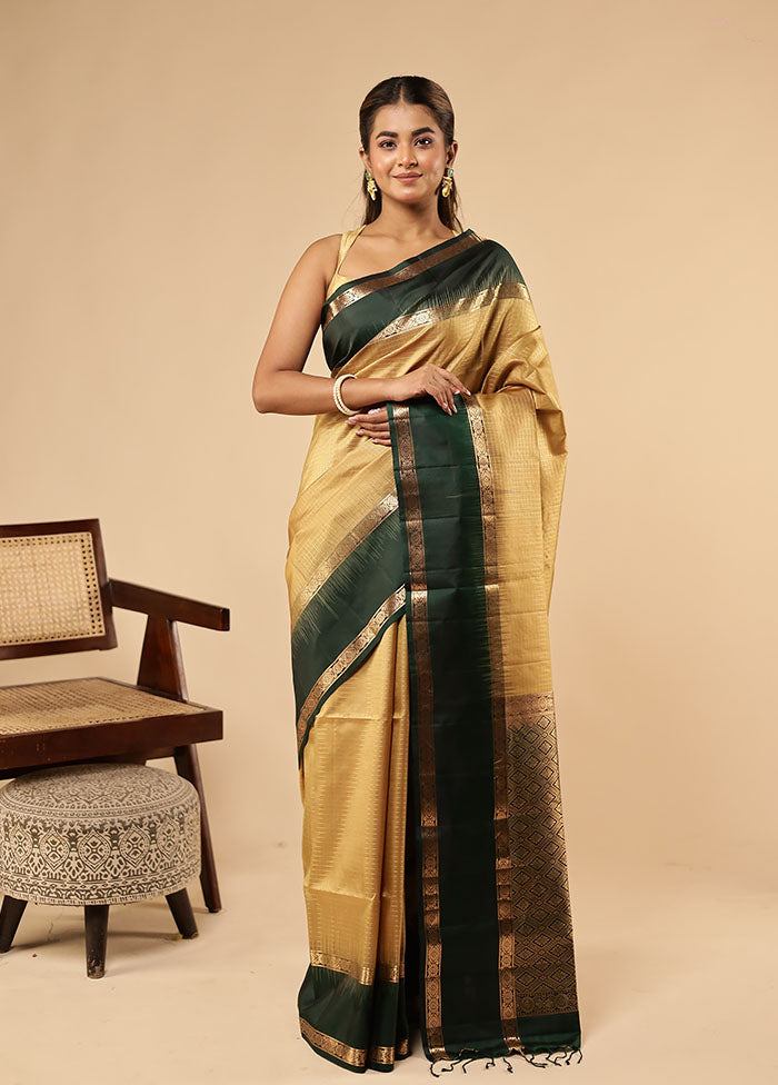 Cream Handloom Kanchipuram Pure Silk Saree With Blouse Piece
