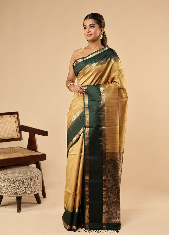 Cream Handloom Kanchipuram Pure Silk Saree With Blouse Piece