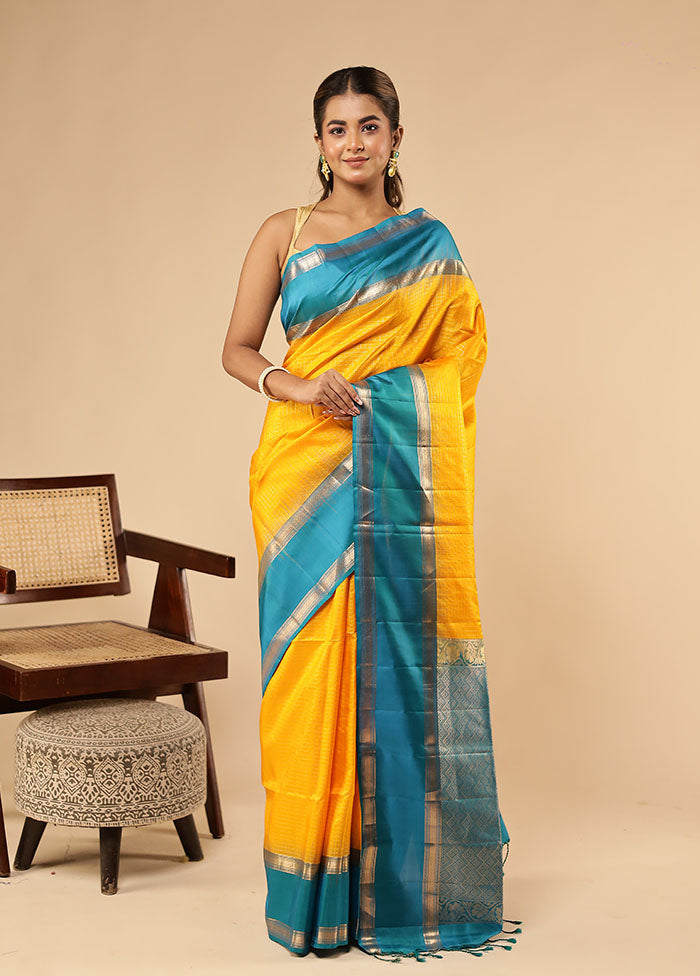 Yellow Handloom Kanchipuram Pure Silk Saree With Blouse Piece