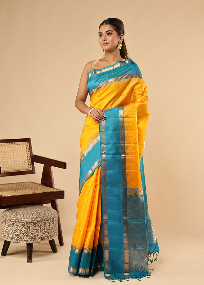 Yellow Handloom Kanchipuram Pure Silk Saree With Blouse Piece