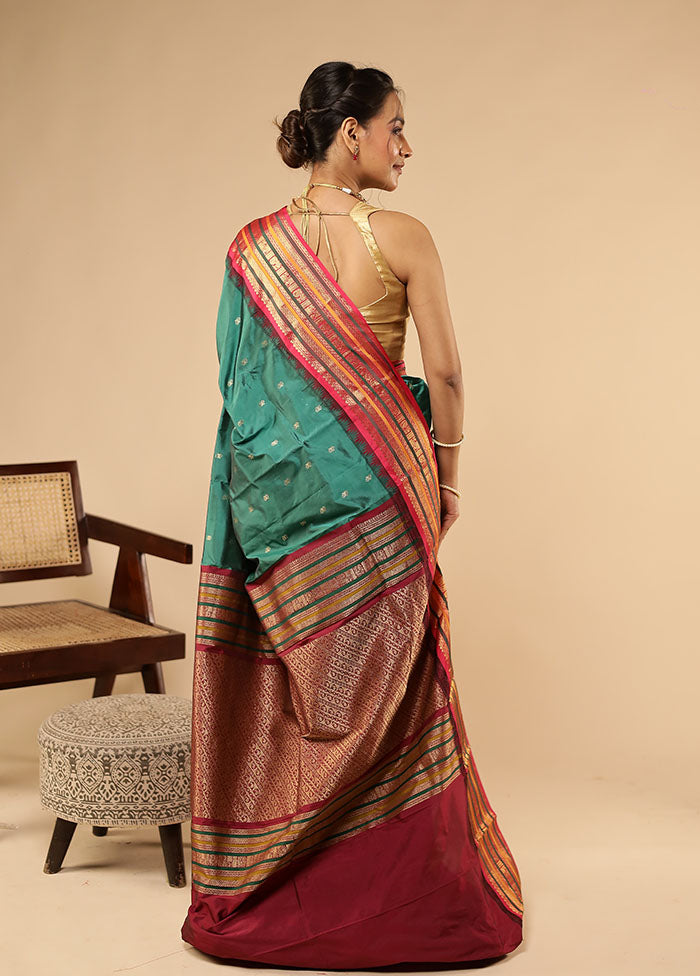 Green Handloom Kanjivaram Pure Silk Saree With Blouse Piece