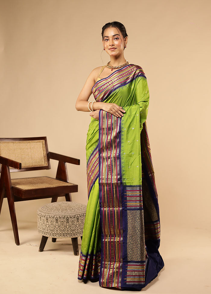 Green Handloom Kanjivaram Pure Silk Saree With Blouse Piece
