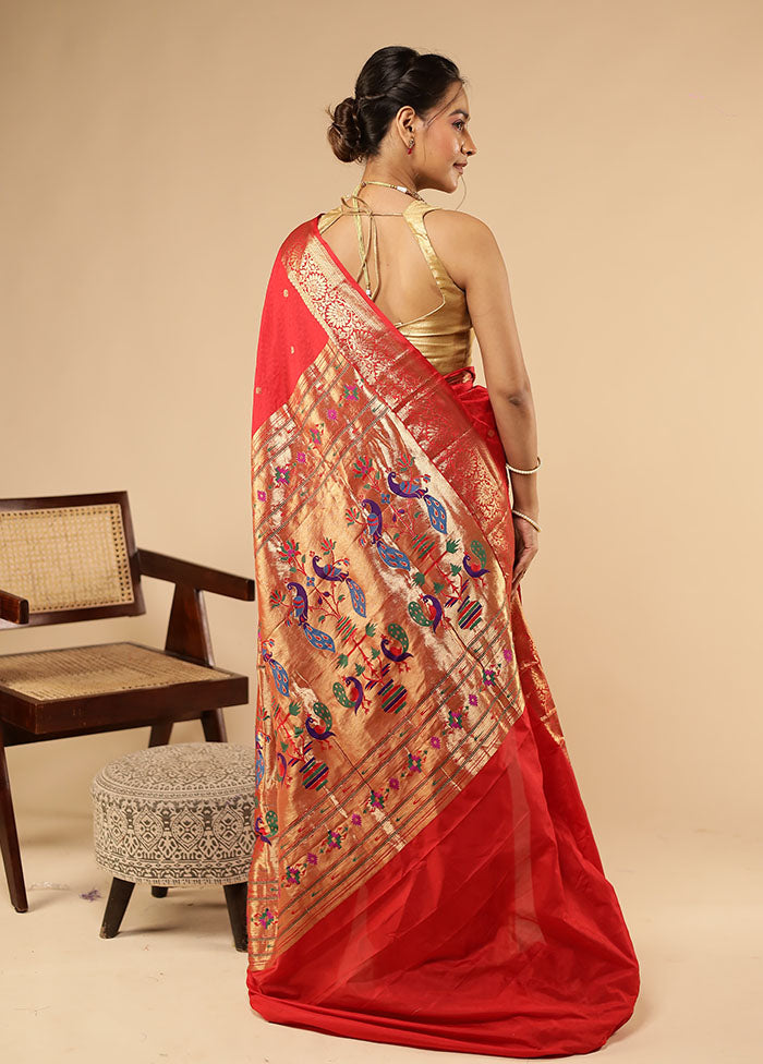 Red Handloom Kanjivaram Pure Silk Saree With Blouse Piece