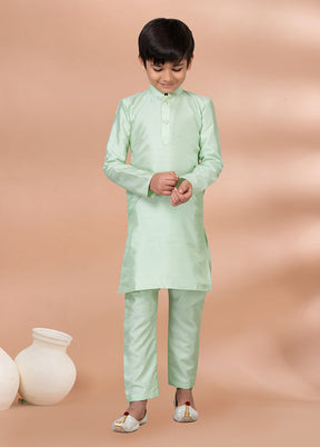 Green Dupion Silk Kurta & Pajama Set