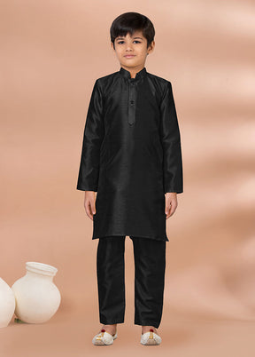 Black Dupion Silk Kurta & Pajama Set