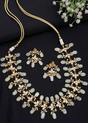 Gold Plated Kundan Jewellery Set With Off White Beads - Indian Silk House Agencies