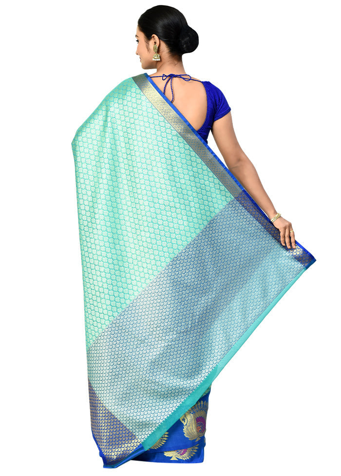 Green Organza Saree With Blouse Piece