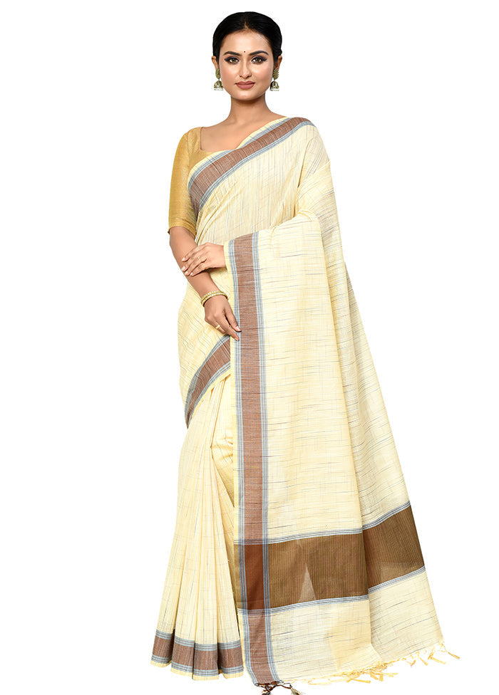 White Cotton Saree With Blouse Piece