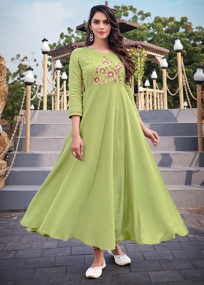 Pista Green Readymade Rayon Long Kurti