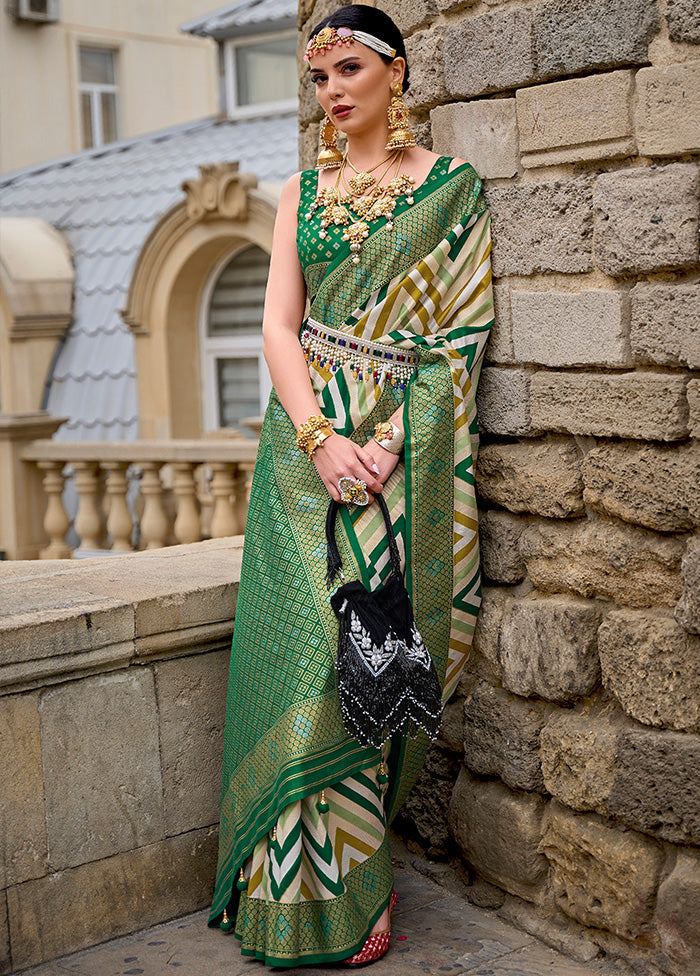 Green Dupion Silk Saree With Blouse Piece - Indian Silk House Agencies