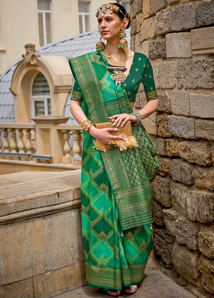 Green Dupion Silk Saree With Blouse Piece - Indian Silk House Agencies