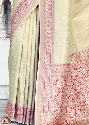 Green Dupion Silk Saree With Blouse Piece - Indian Silk House Agencies