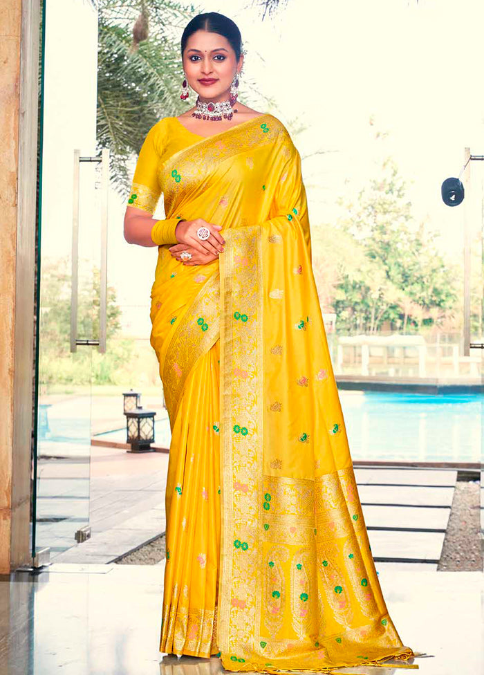 Yellow Dupion Silk Saree With Blouse Piece