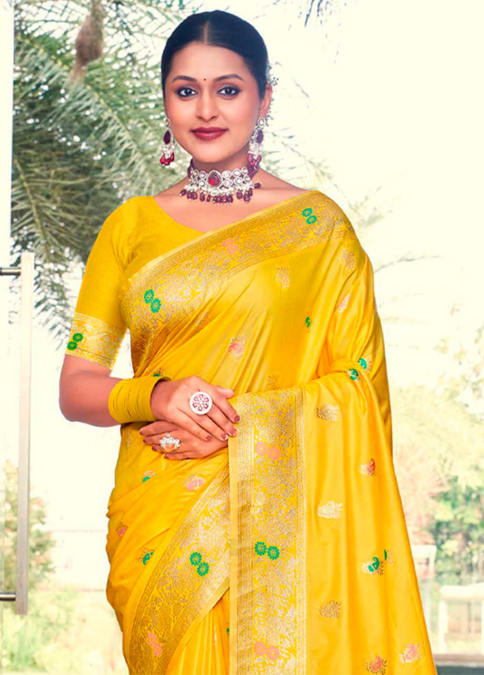 Yellow Dupion Silk Saree With Blouse Piece