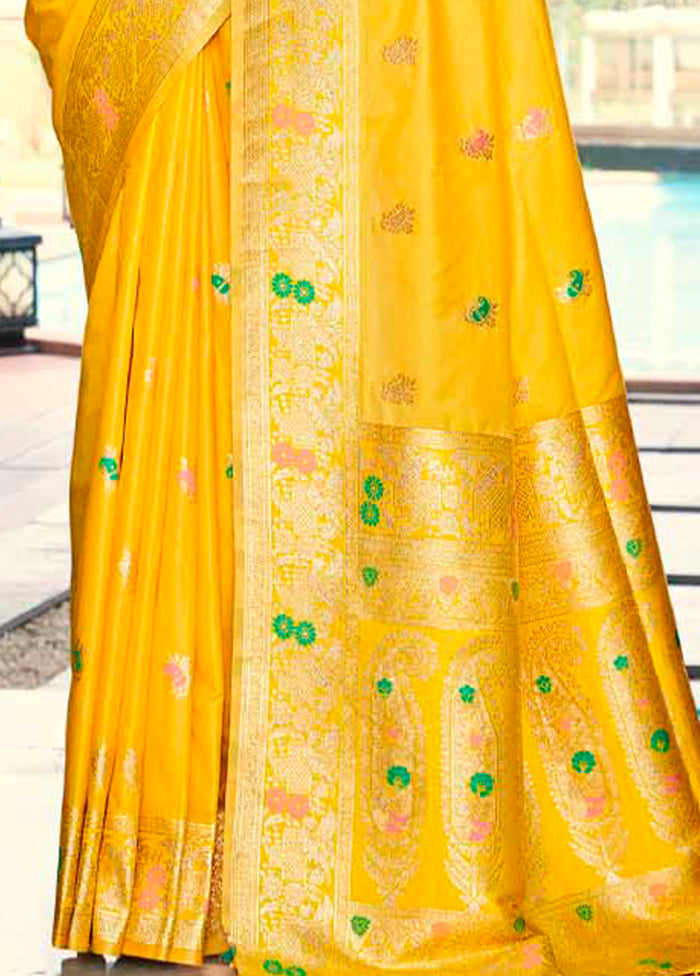 Yellow Dupion Silk Saree With Blouse Piece