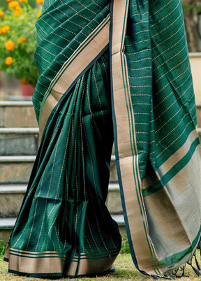 Green Dupion Silk Saree With Blouse Piece