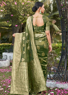 Green Dupion Silk Saree With Blouse Piece