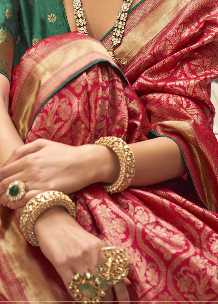 Red Dupion Silk Saree With Blouse Piece