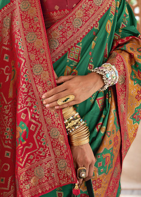 Green Dupion Silk Saree With Blouse Piece