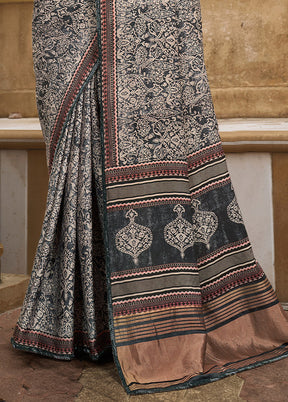 Black Dupion Silk Saree With Blouse Piece