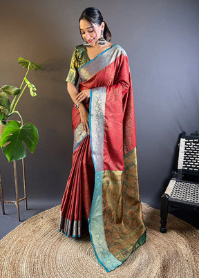 Red Dupion Silk Saree With Blouse Piece