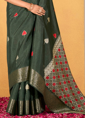 Green Dupion Silk Saree With Blouse Piece