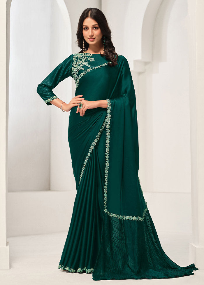 Green Crepe Silk Saree With Blouse Piece