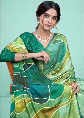 Green Crepe Silk Saree With Blouse Piece