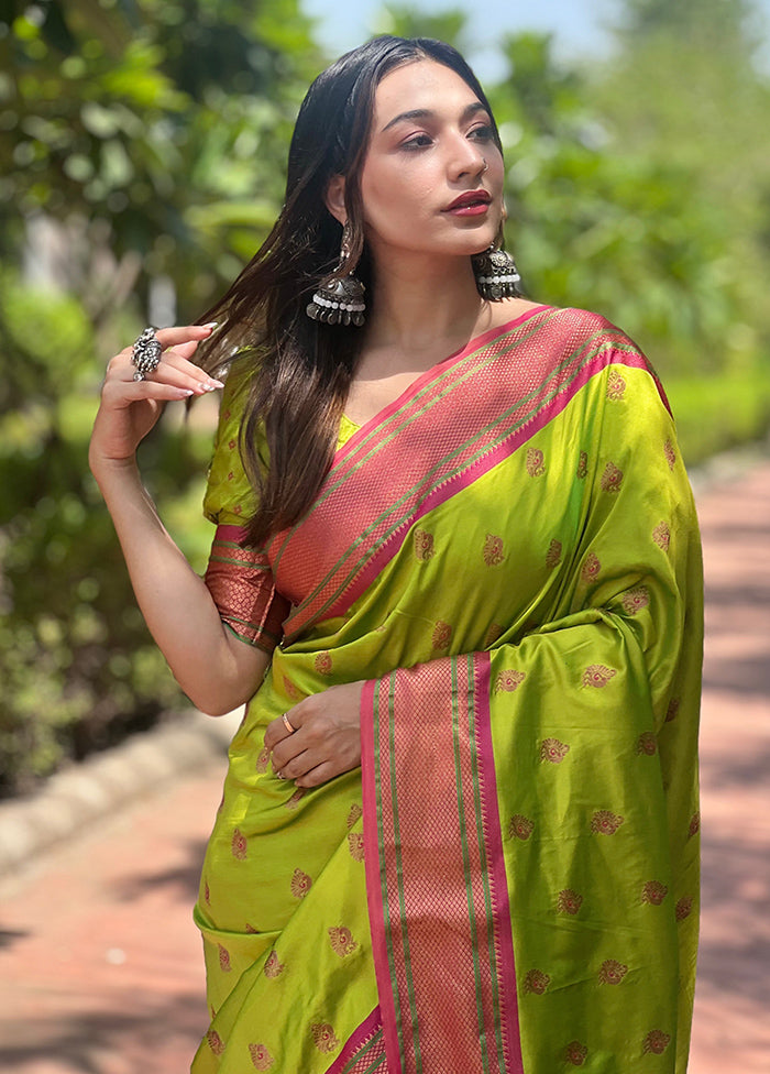 Green Dupion Silk Saree With Blouse Piece