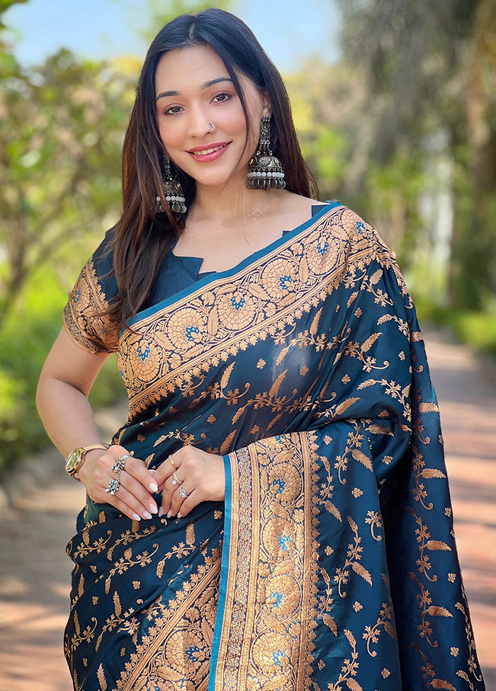 Blue Banarasi Silk Saree With Blouse Piece