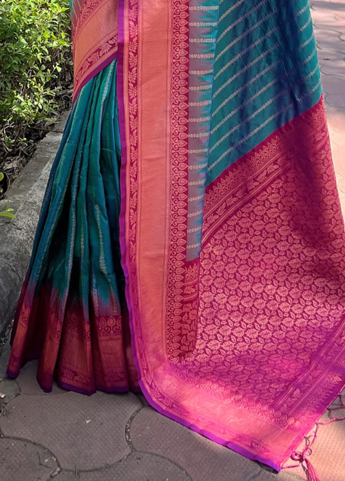 Green Dupion Silk Saree With Blouse Piece