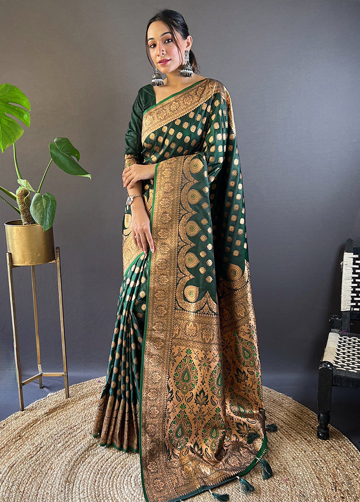 Green Banarasi Silk Saree With Blouse Piece