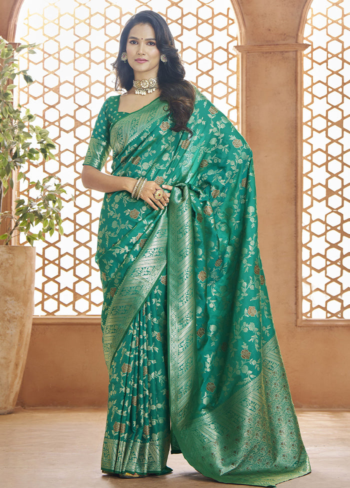 Rama Banarasi Silk Saree With Blouse Piece