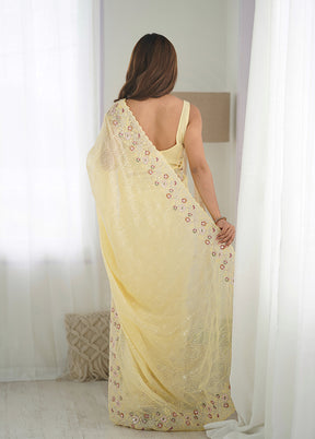 Yellow Georgette Saree With Blouse Piece